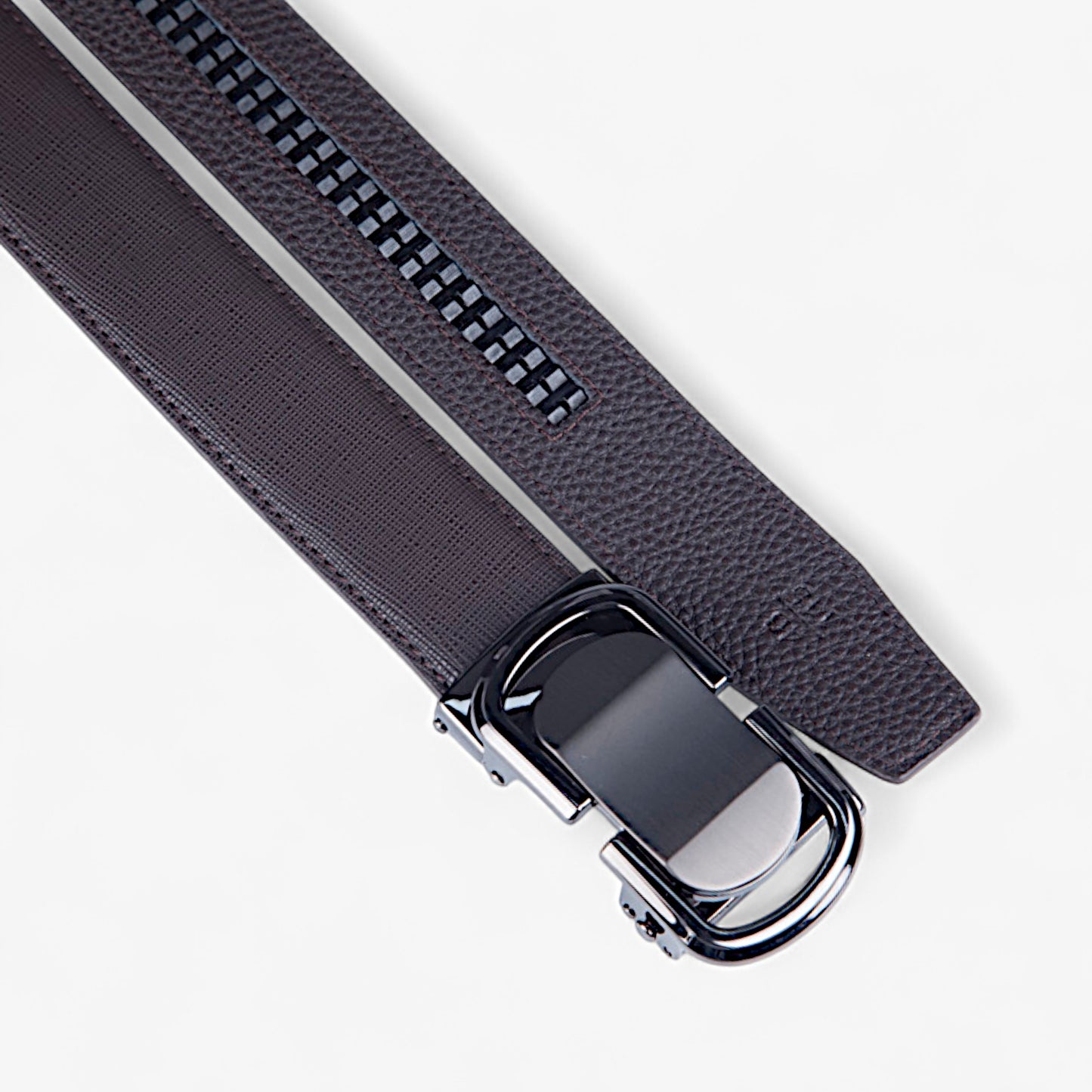 Hole-free Belt 202