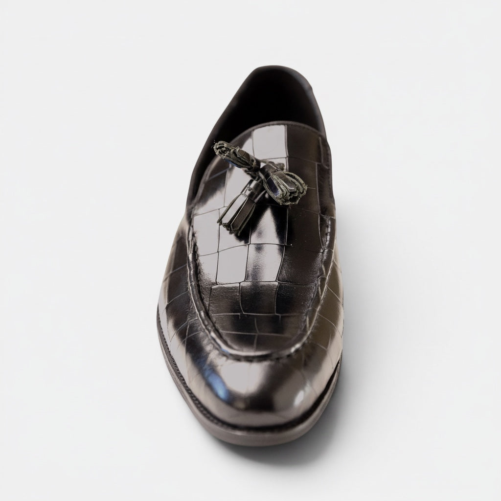 Barcon Getta Inc black croc-embossed leather tassel loafer with a high-polish finish and silk tassel detail.