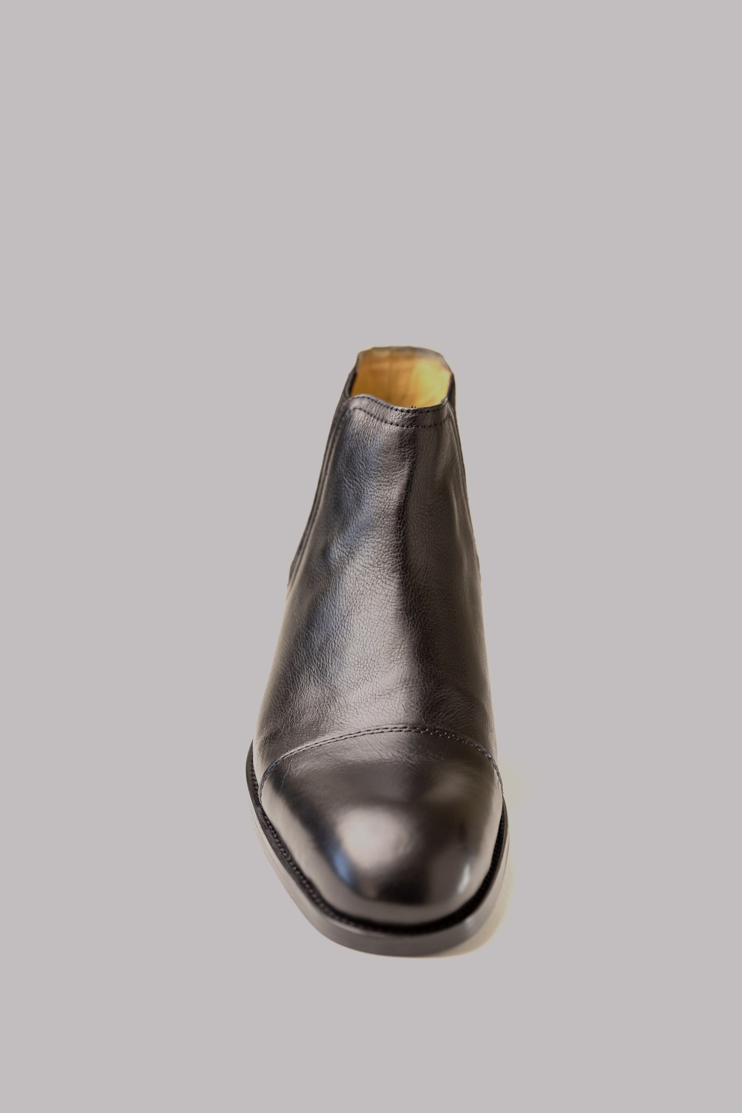 The best leather boots that is handmade in Ottwa, Canada with the highest quality. The shoe is made from 100% leather and has a full leather insole liner for comfort - The best Leather shoe in Canada.